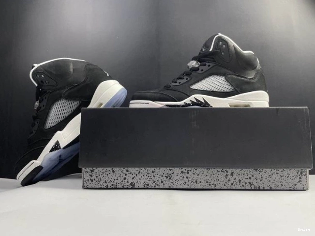 Bmlin Shoes OREO 5 JORDAN AIR CT4838-011 0821